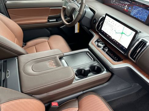 New 2025 Ford Expedition Max King Ranch image 16