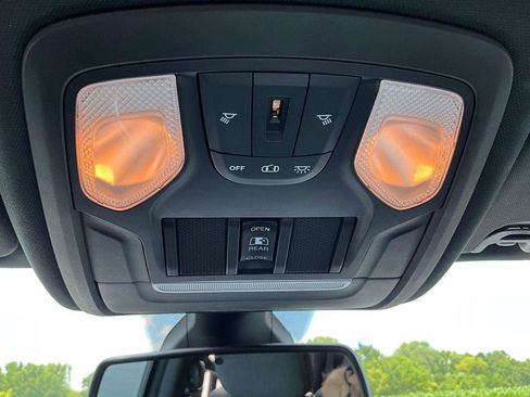 Used 2019 RAM 1500 Big Horn AWD/4WD image 39