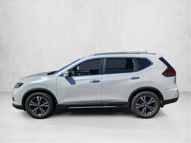 Used 2017 Nissan Rogue SL w/ SL Premium Package FWD image 9