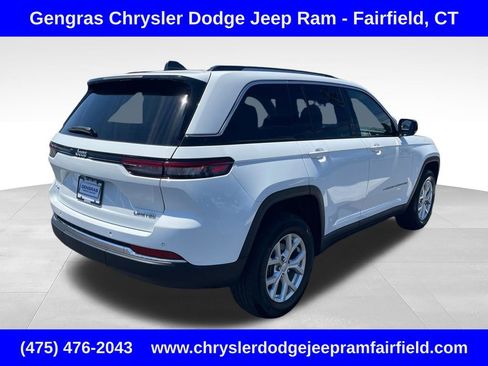 Used 2023 Jeep Grand Cherokee Limited AWD/4WD image 7