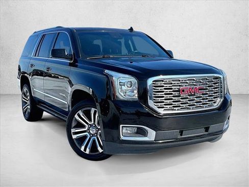 Used 2018 GMC Yukon Denali w/ Denali Ultimate Package image 12