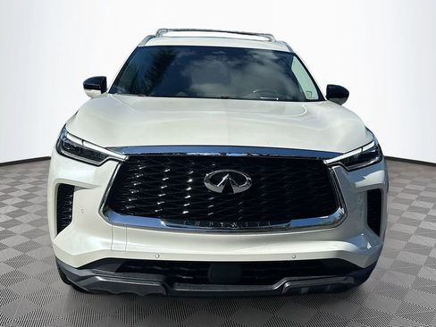 Used 2023 INFINITI QX60 Sensory w/ Vision Package FWD image 2