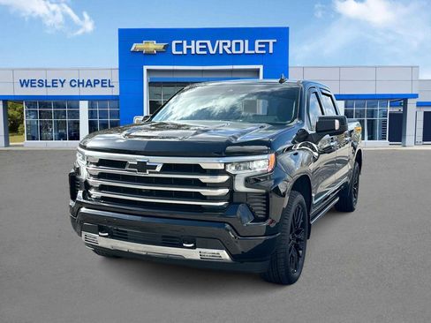 Used 2022 Chevrolet Silverado 1500 High Country w/ High Country Premium Package image 1
