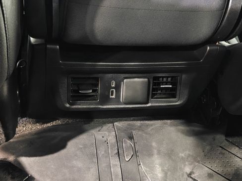 Used 2022 Chevrolet Silverado 1500 LT w/ Max Trailering Package image 30