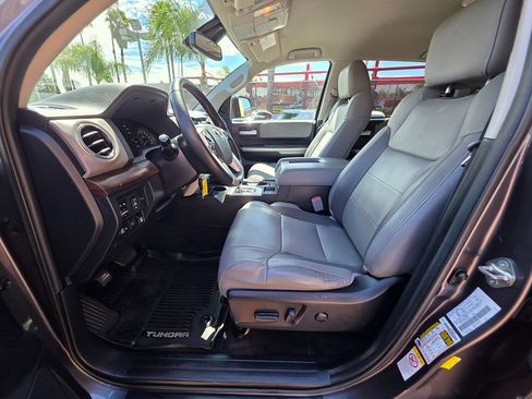 Used 2019 Toyota Tundra Limited w/ Limited Premium Package RWD image 21