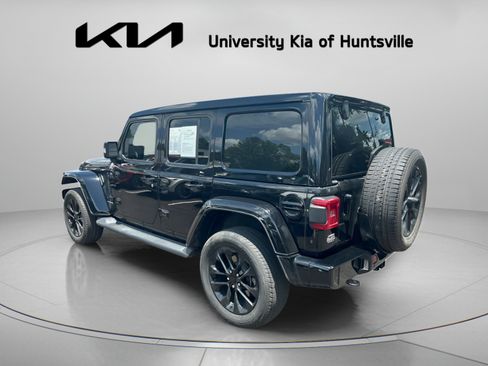 Used 2023 Jeep Wrangler Unlimited Sahara AWD/4WD image 6