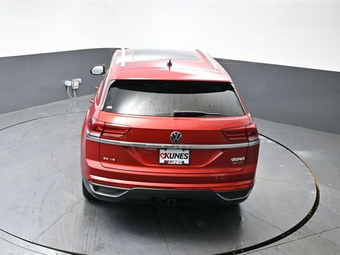 Used 2022 Volkswagen Atlas Cross Sport SE image 49