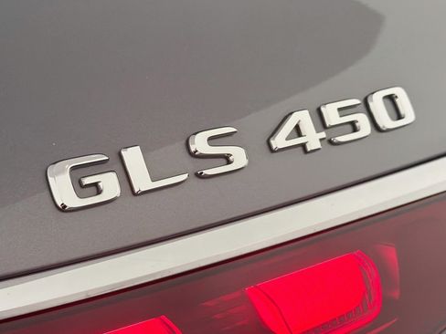 Certified 2025 Mercedes-Benz GLS 450 4MATIC w/ AMG Line Exterior image 11