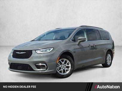 Used 2022 Chrysler Pacifica Touring-L