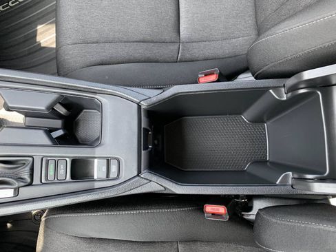 Certified 2024 Honda Accord EX image 25