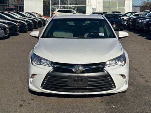 Used 2017 Toyota Camry LE image 2