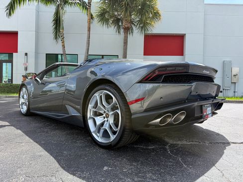 Used 2016 Lamborghini Huracan LP 610-4 AWD/4WD image 15