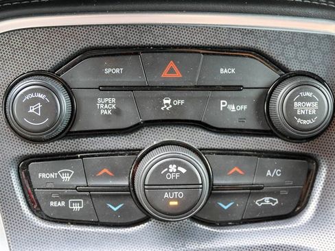 Used 2015 Dodge Challenger R/T Scat Pack image 23