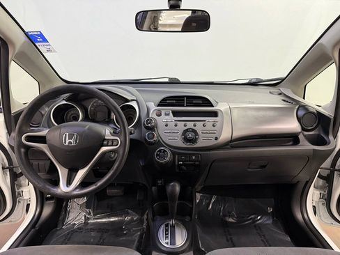 Used 2013 Honda Fit image 8
