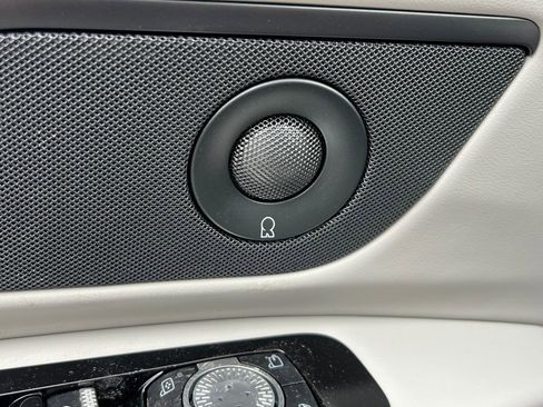 New 2026 Lincoln Nautilus Premier w/ Equipment Group 102A image 23