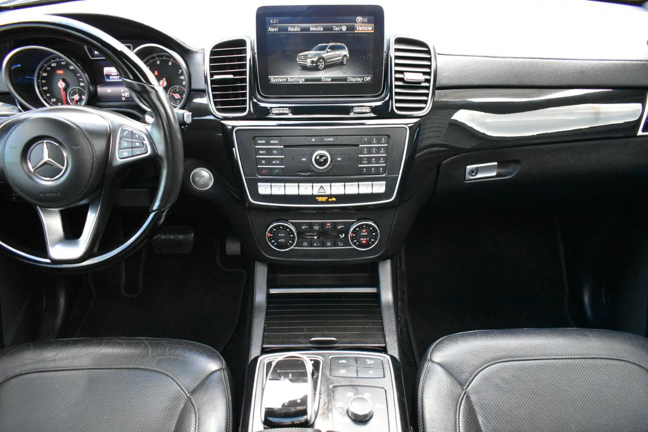 Used 2017 Mercedes-Benz GLS 550 4MATIC image 18