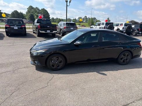 Used 2021 Hyundai Elantra Blue w/ Cargo Package FWD image 36