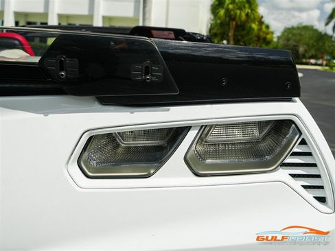Used 2016 Chevrolet Corvette Z06 w/ 3LZ Preferred Equipment Group RWD image 56