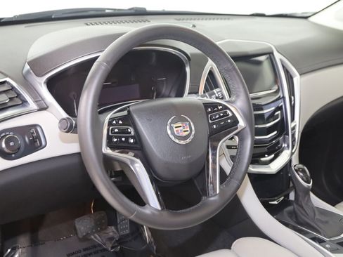 Used 2015 Cadillac SRX Performance image 6