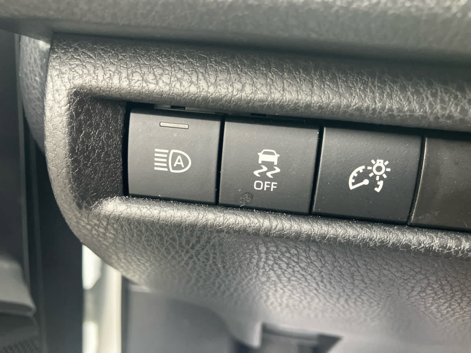 Used 2026 Toyota Camry LE FWD image 13