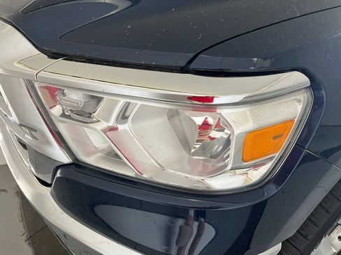 Used 2019 RAM 1500 Big Horn AWD/4WD image 36