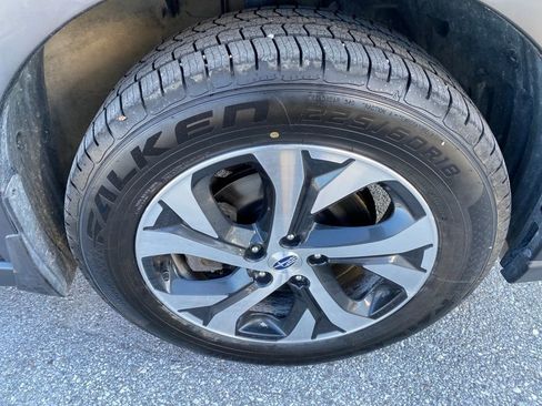 Used 2020 Subaru Outback Limited XT image 18
