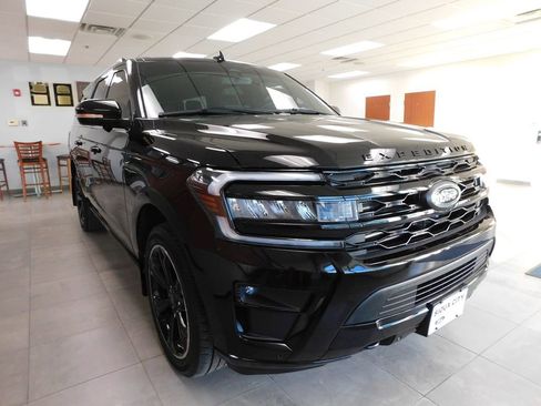 Certified 2024 Ford Expedition Max Limited image 4