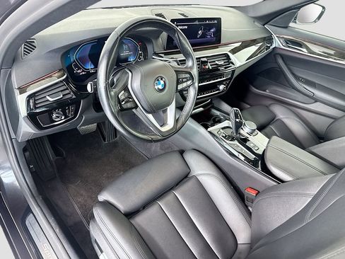 Used 2020 BMW 530e RWD image 9