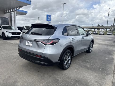 New 2026 Honda HR-V LX image 6