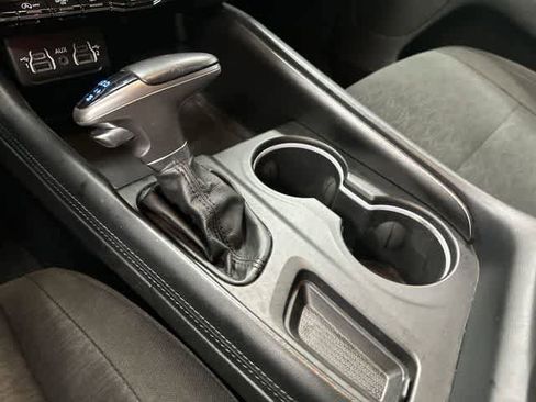 Used 2023 Dodge Durango SXT image 24