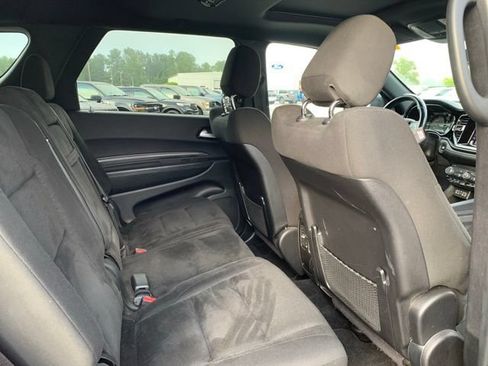 Used 2022 Dodge Durango SXT w/ Blacktop Package AWD/4WD image 12