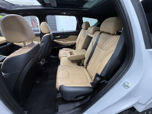 Used 2021 Hyundai Santa Fe Calligraphy image 30