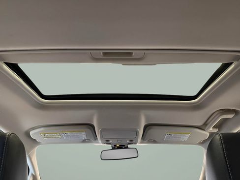 Used 2022 Ford EcoSport Titanium image 27