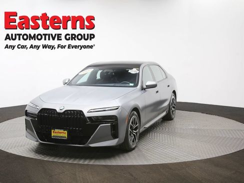 Used 2023 BMW 740i w/ Executive Package RWD image 58