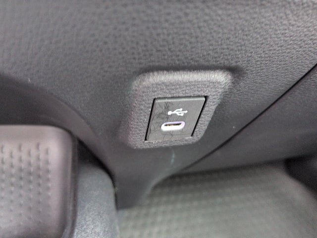 Used 2025 Toyota Corolla SE FWD image 24