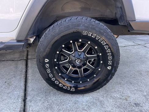 Used 2015 Jeep Wrangler Unlimited Sport w/ Quick Order Package 24S image 33