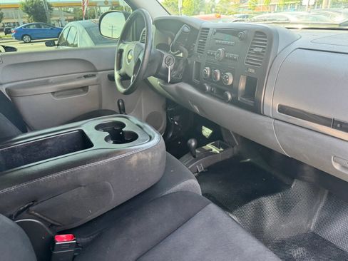 Used 2012 Chevrolet Silverado 1500 W/T AWD/4WD image 25