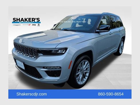 Used 2023 Jeep Grand Cherokee Summit w/ Luxury Tech Group V AWD/4WD image 1
