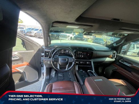 Used 2024 GMC Sierra 2500 Denali Ultimate AWD/4WD image 29