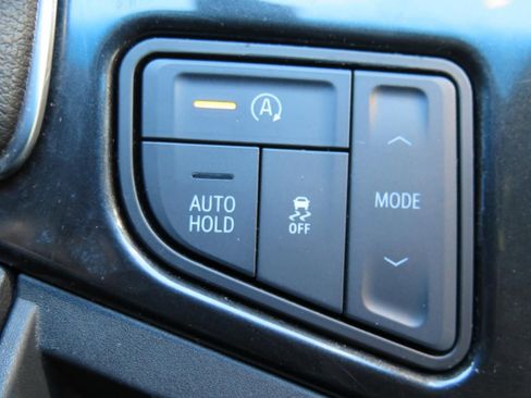 Used 2021 Cadillac CT4 Luxury w/ Cold Weather Package image 12