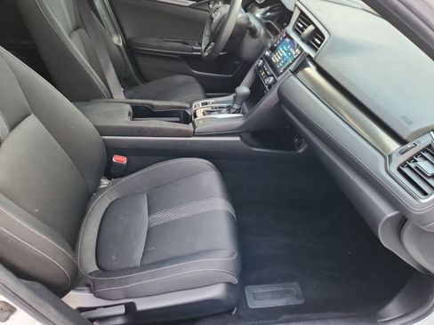 Used 2019 Honda Civic EX image 14