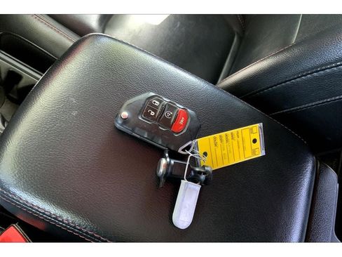 Used 2020 Jeep Gladiator Rubicon image 11