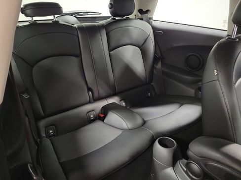 Used 2015 MINI Cooper 2-Door Hardtop FWD image 24
