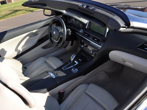 Used 2012 BMW 650i xDrive Convertible image 24