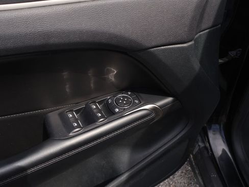 Used 2017 Lincoln MKC Reserve FWD image 17
