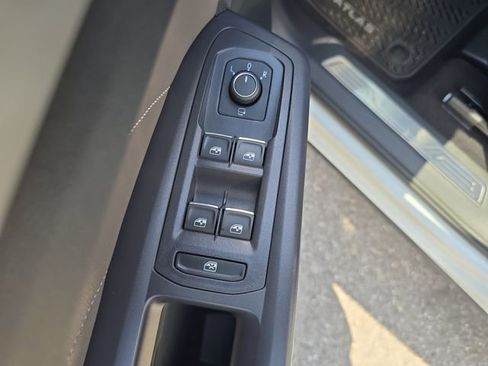 Used 2021 Volkswagen Atlas Cross Sport SEL Premium R-Line AWD/4WD image 16