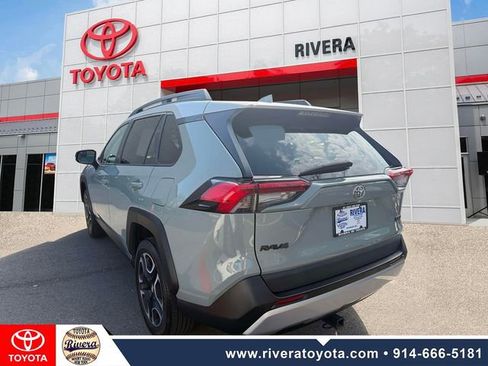 Used 2019 Toyota RAV4 Adventure w/ Advanced Technology Package image 7