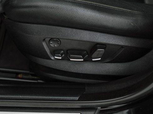 Used 2012 BMW 535i xDrive Sedan image 29