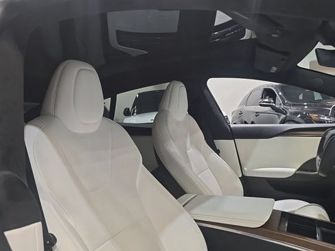 Used 2022 Tesla Model S AWD/4WD image 21