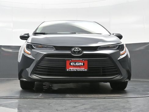 Used 2024 Toyota Corolla LE FWD image 25